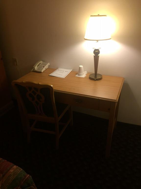 Luxury Inn & Suites Lincoln Buitenkant foto