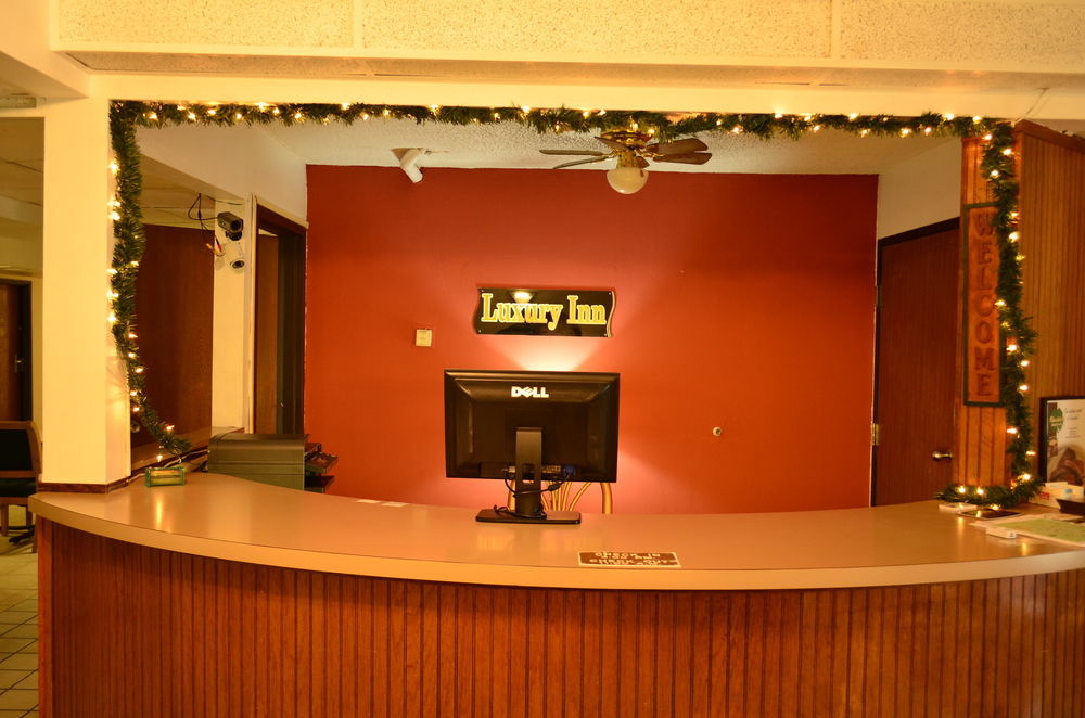 Luxury Inn & Suites Lincoln Buitenkant foto